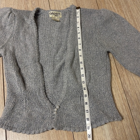 Vintage Reference Point by Garrett Sweater - Picture 6 of 7